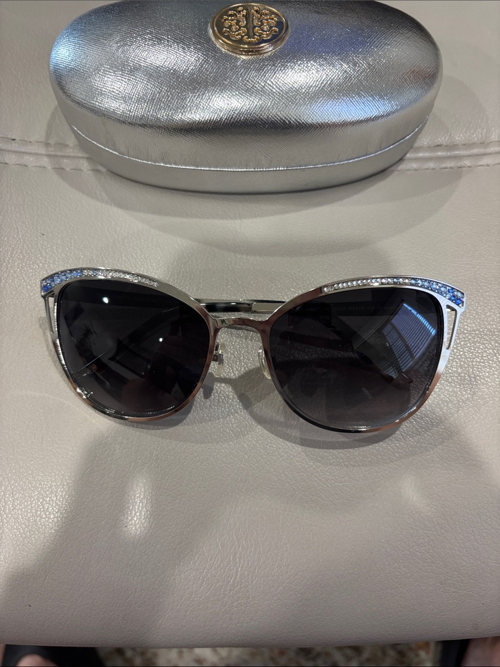 Jimmy Crystal New York JCS135 Sunglasses with Swarovski Chrytals
